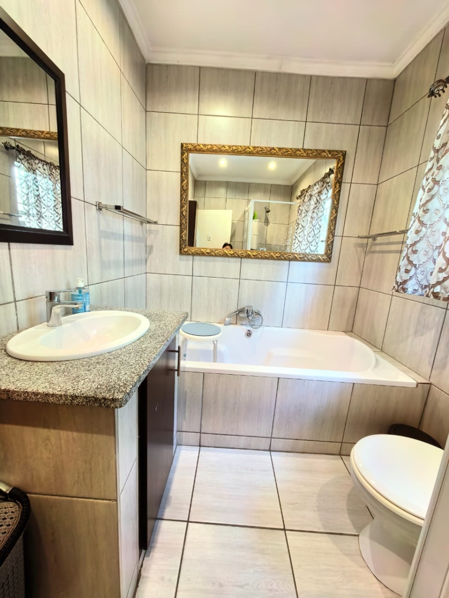 5 Bedroom Property for Sale in Sasolburg Ext 23 Free State